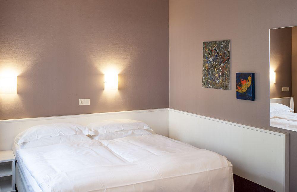 Airport Hotel By The New Yorker Köln Ngoại thất bức ảnh
